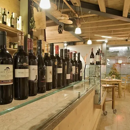 宾馆 路坎大塔纳德而厄尔斯酒店 *